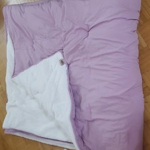 UGG queen comforter sherpa Qty 1